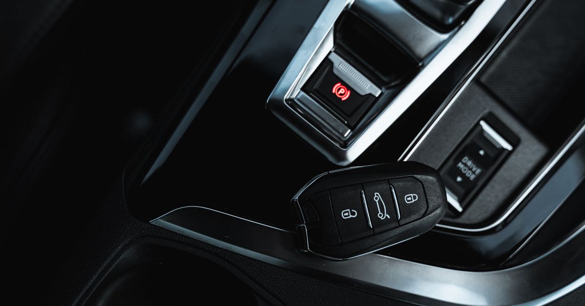 Ford car key fob — Jericho Tpke Locksmith