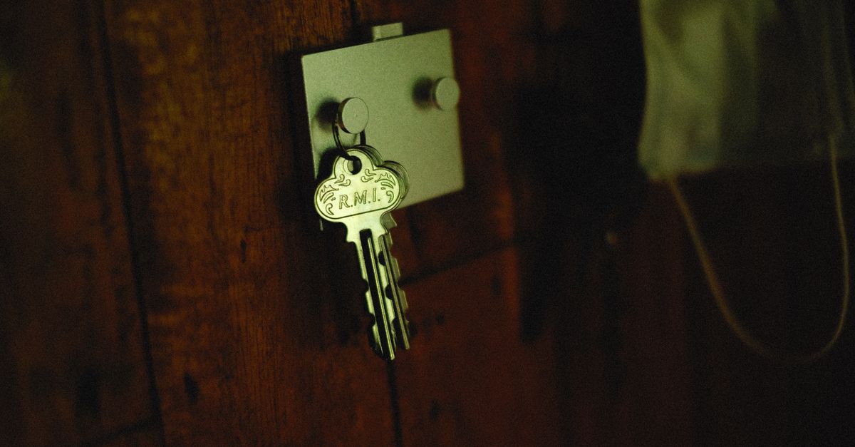 locksmith unlocking front door — Jericho Tpke Locksmith