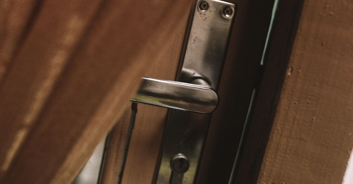 door security hardware — Jericho Tpke Locksmith