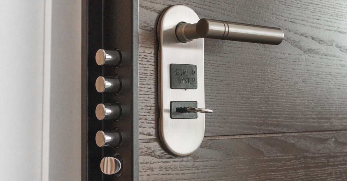 home security lock door — Jericho Tpke Locksmith