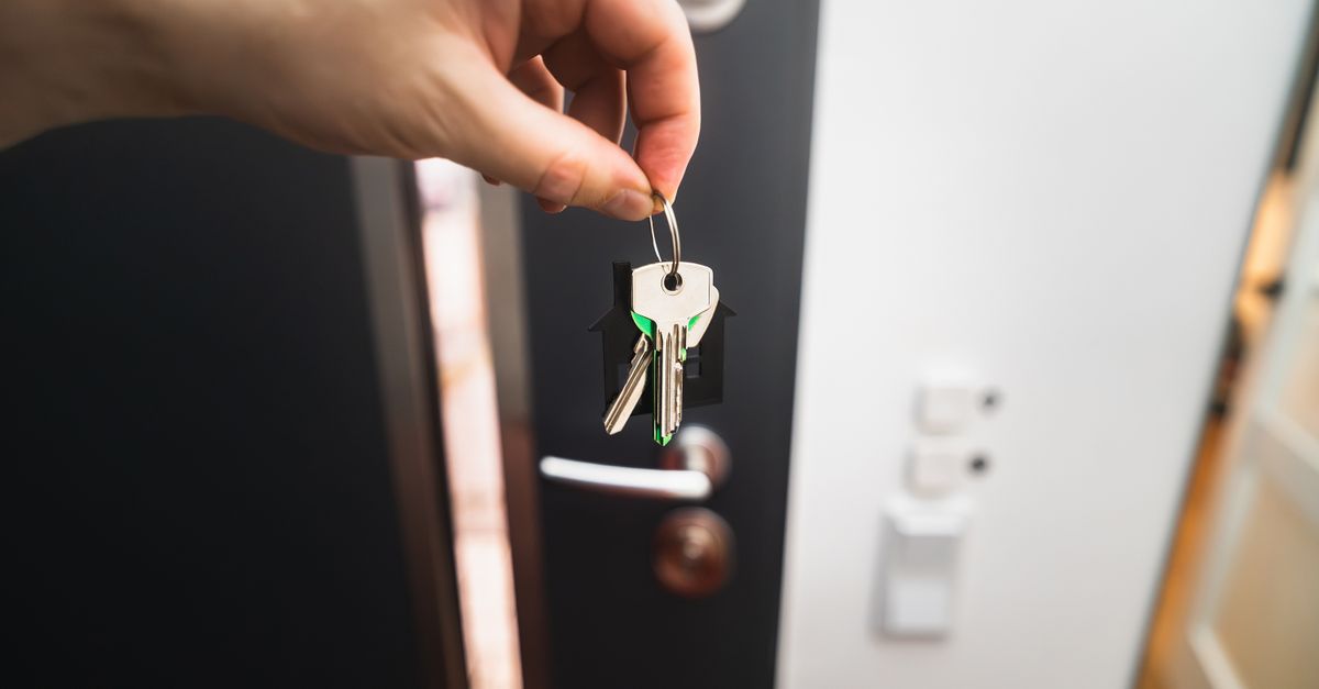 front door lock key — Jericho Tpke Locksmith