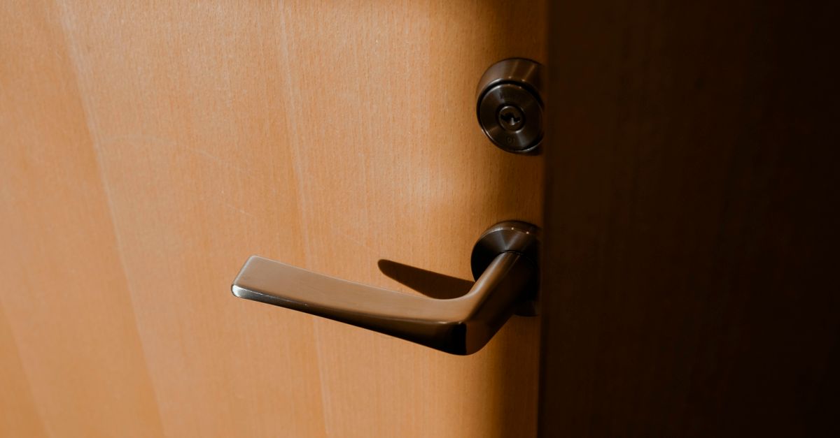door security hardware — Jericho Tpke Locksmith
