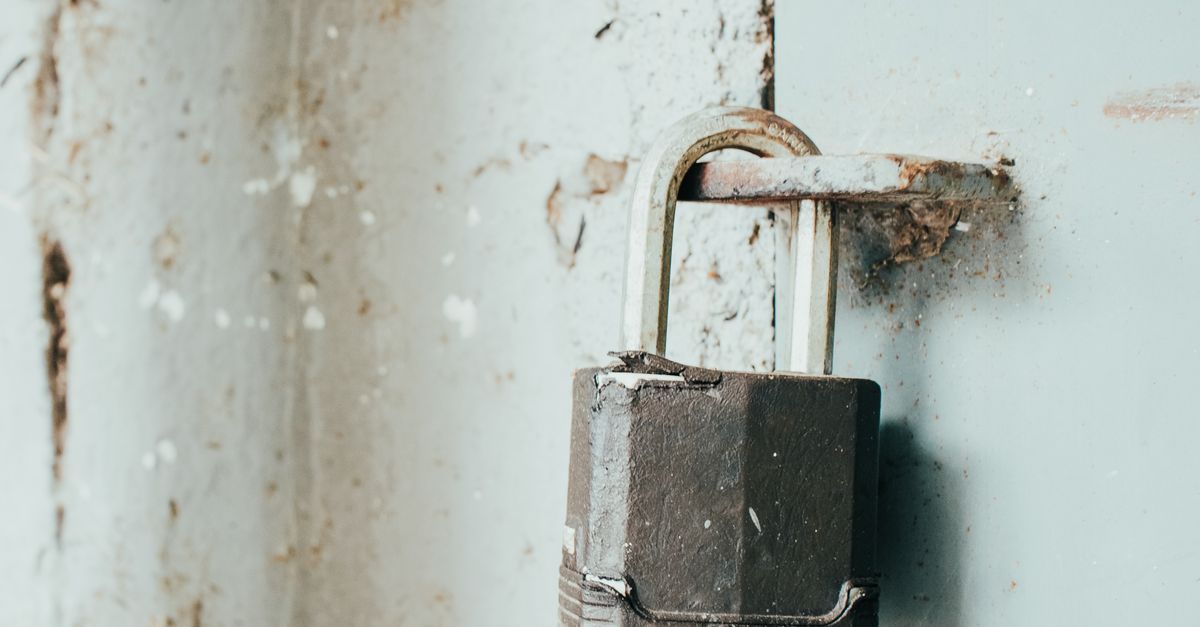 Signs Your Door Knob Lock Needs Replacing, Not Just Repairing — Jericho Tpke Locksmith
